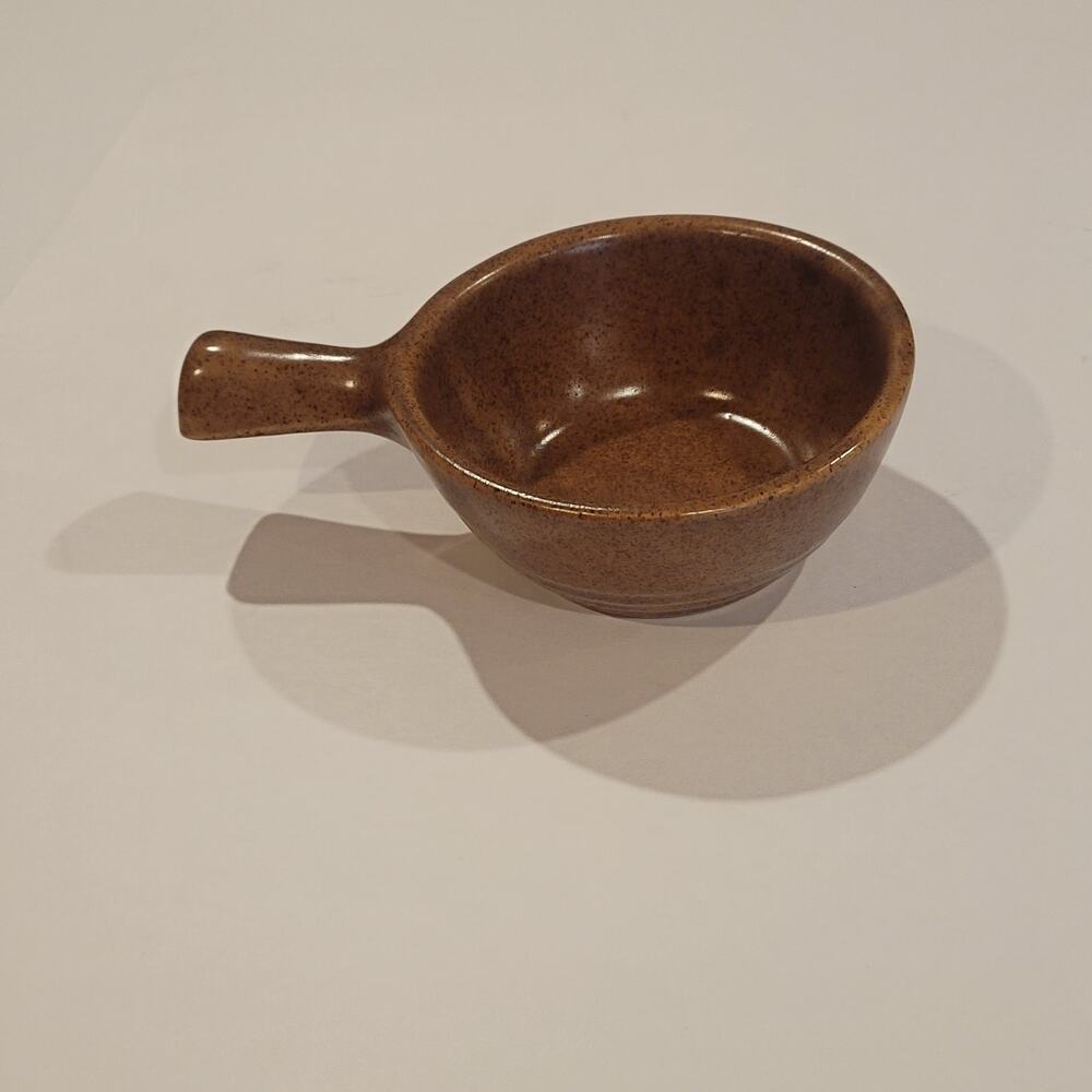 Vintage Monmouth Pottery Maple Leaf USA Mojave Brown Speckled Onion Soup Bowl